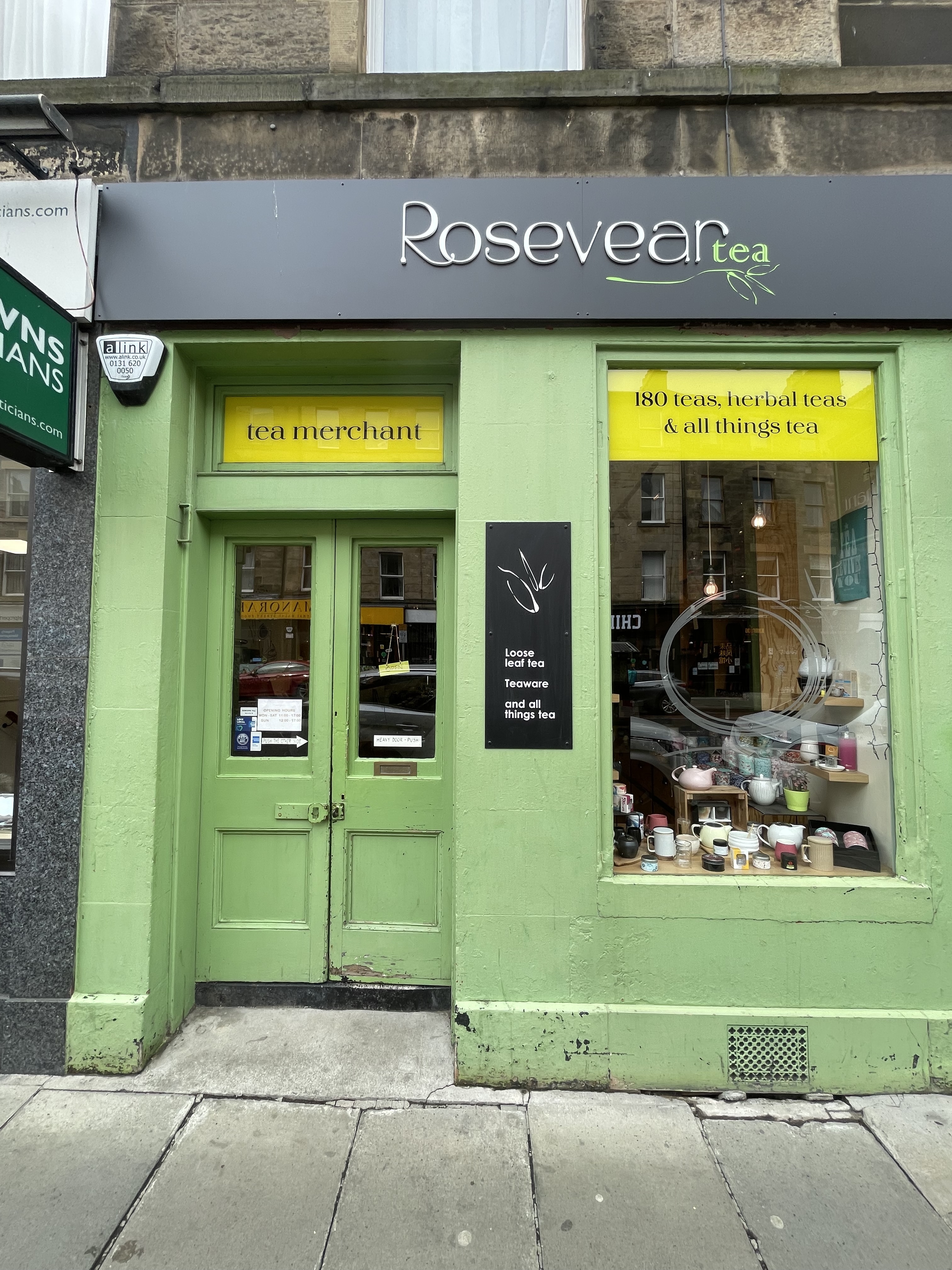 /posts/rosevear-tea/rosevear.jpg